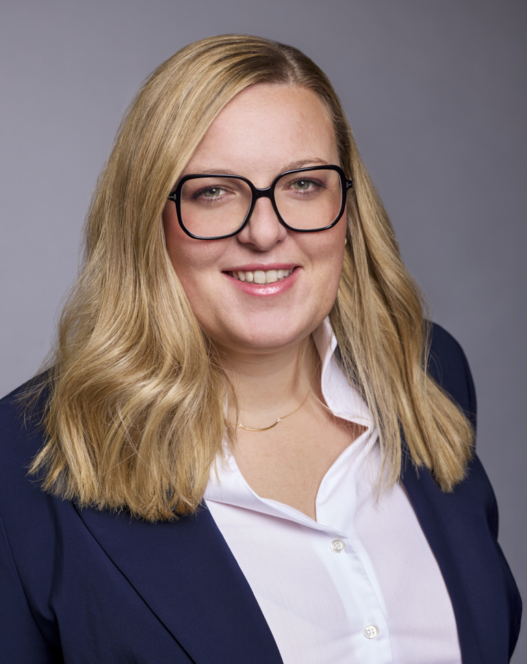 Claudia Hoffmann