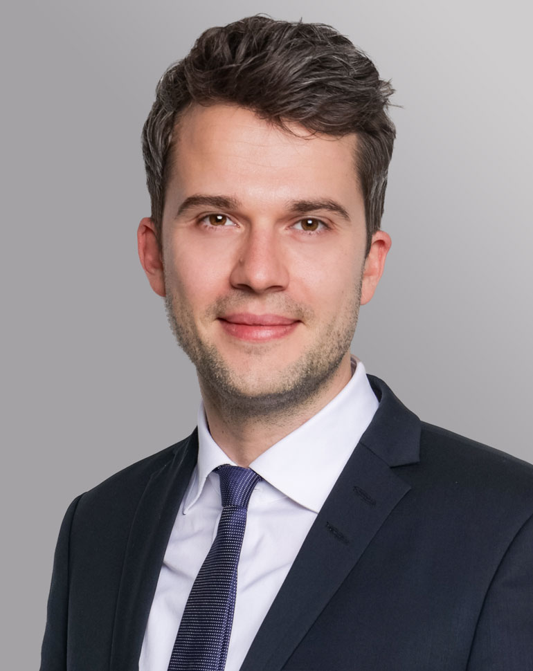 Dr. Benjamin Effler