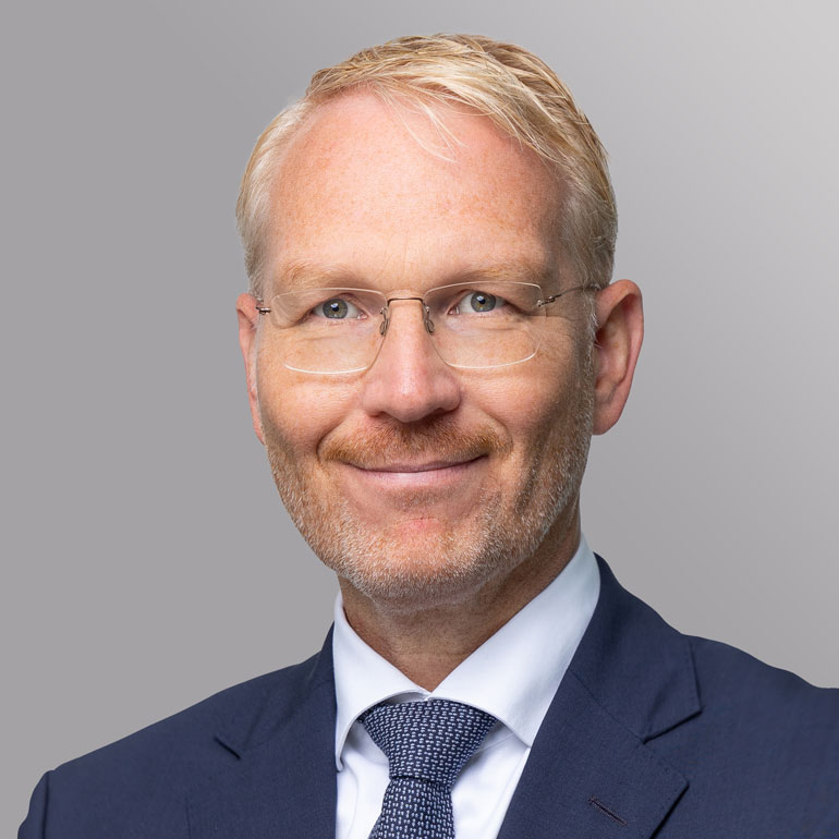 Dr. Stefan Mager