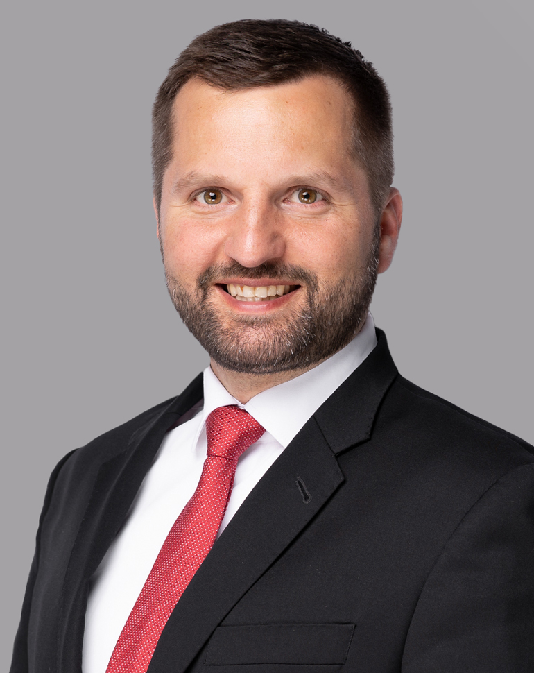 Rechtsanwalt Gunnar Müller-Henneberg, Restrukturierung & Insolvenz; Handels- & Vertriebsrecht, Produkthaftung/Product Compliance