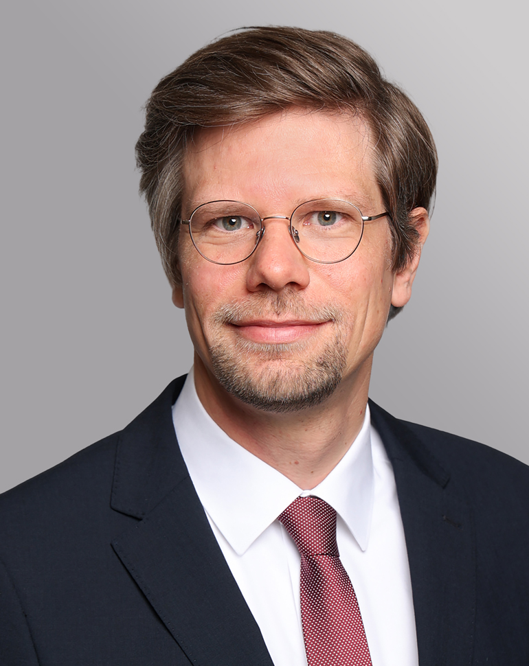 Julian Pöhler