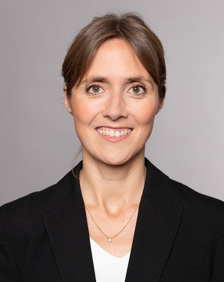 Anja Schwarz, LL.M. (London)