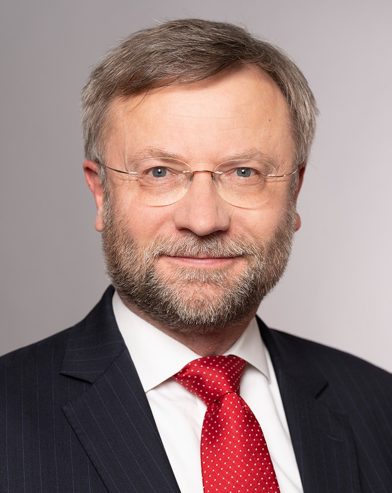 Rechtsanwalt Dr. Helmut Janssen, LL.M. (King's College London), Energy; Health Care & Life Science; Information Tech & Telecommunications, Subventions- & Beihilferecht; Kartellrecht; Außenwirtschaftsrecht; Compliance & Internal Investigations; Handels- & Vertriebsrecht, Produkthaftung/Product Compliance